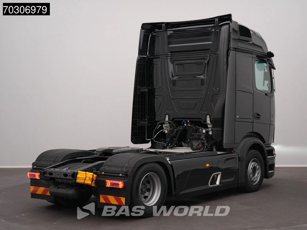 Mercedes Actros 1853 4X2 NEW! ProCabin-Big 2x tanks Retarder Standclima Navi ACC