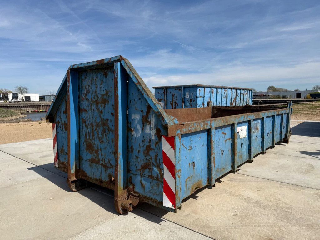 Gebruikt 10m3 open container gebruikt
