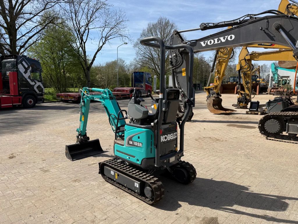 Kobelco SK10