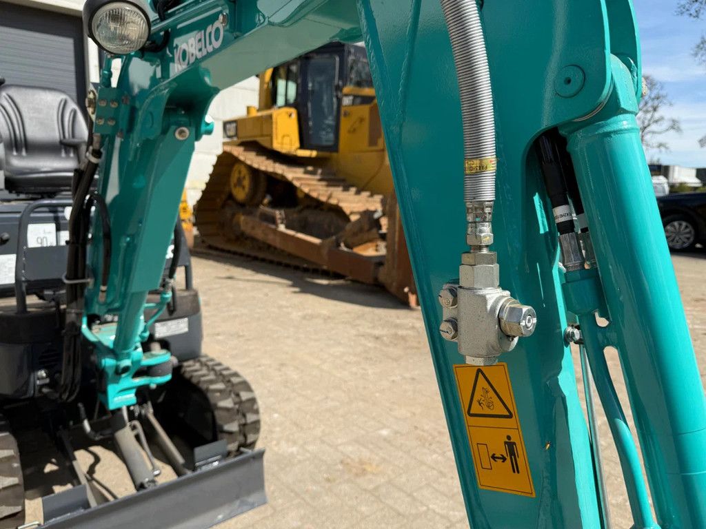 Kobelco SK10