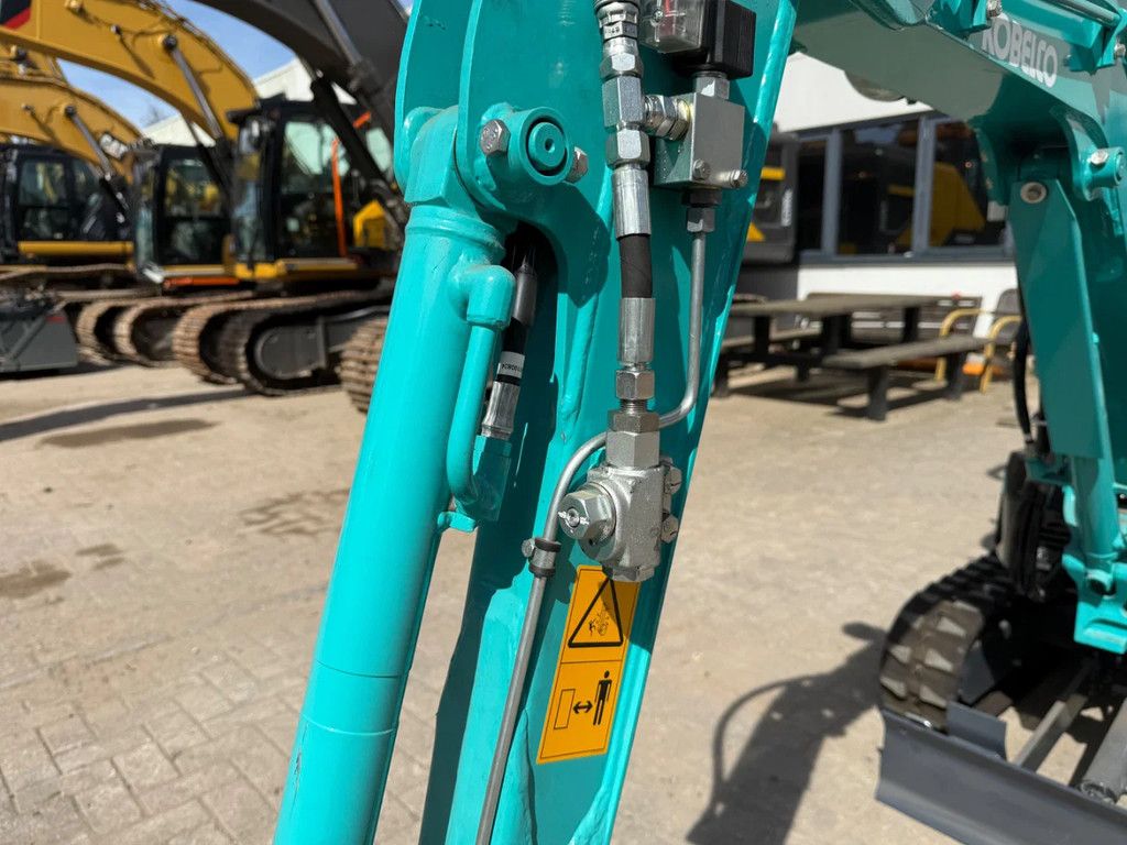 Kobelco SK10