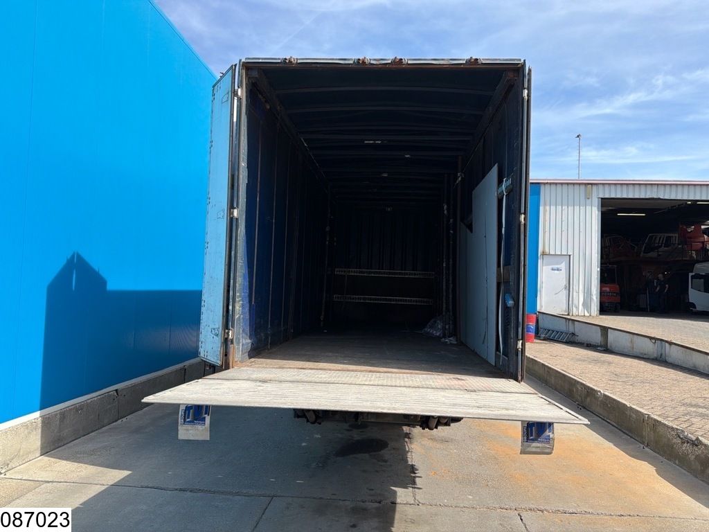 Mercedes Atego EURO 3, Tautliner