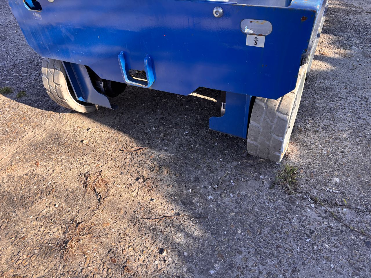 Elektrische schaarhoogwerker - werkhoogte 16,0m - 2020 - 106 uur