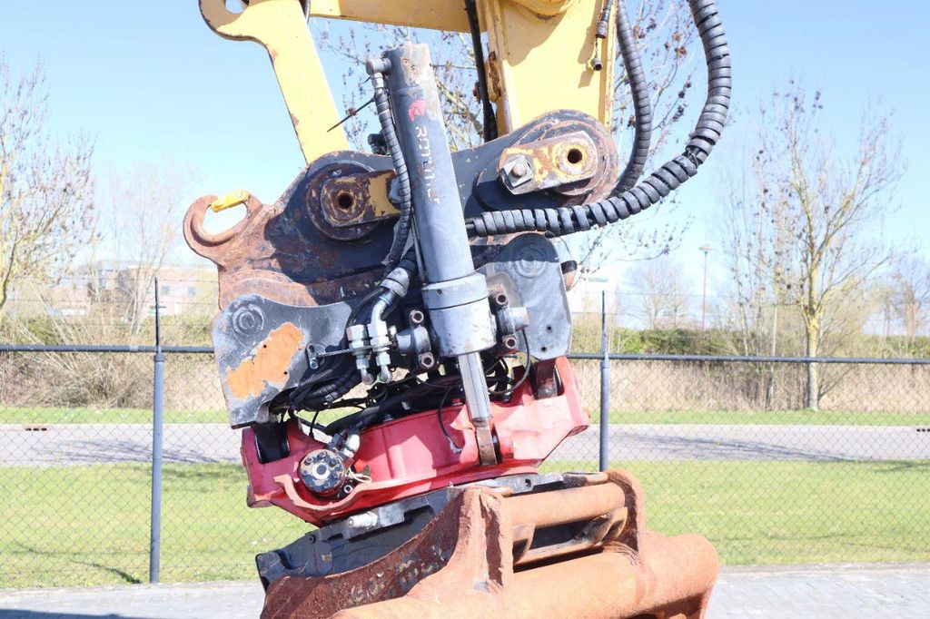 Caterpillar 325 F LCR | ROTOTILT | BUCKET