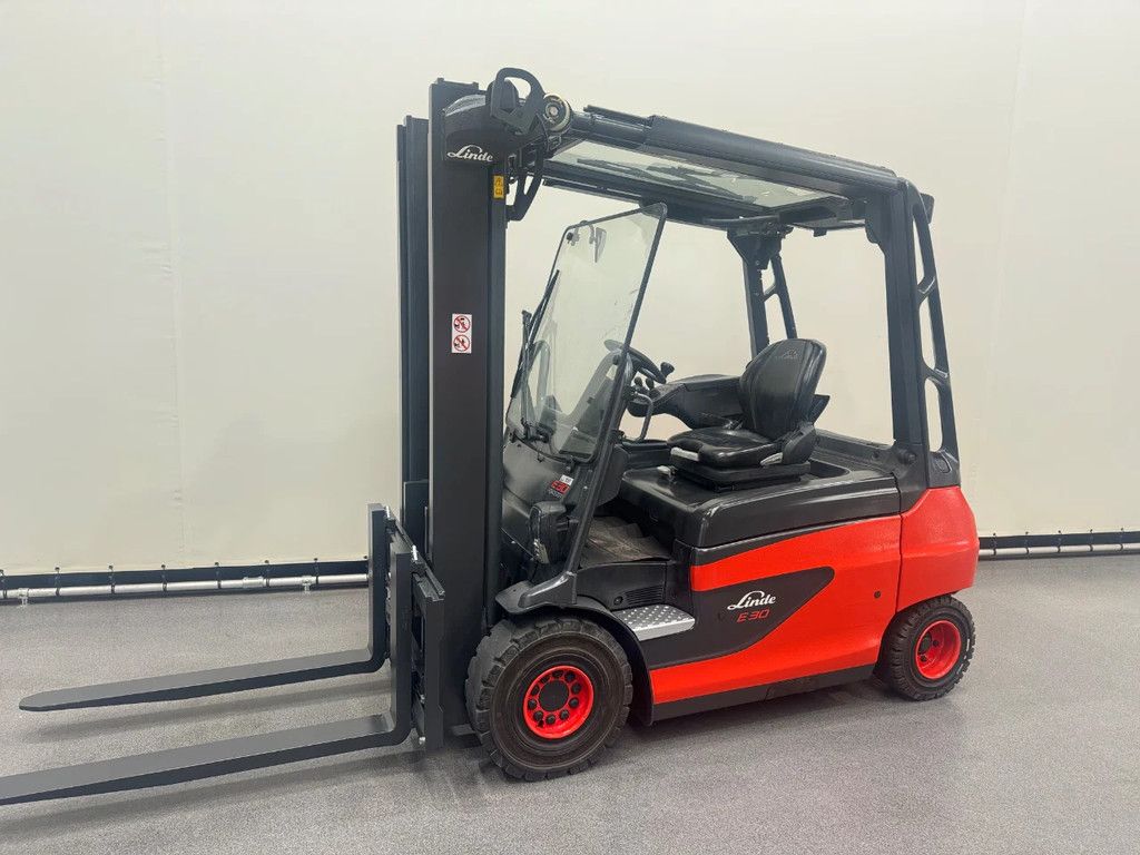 Linde E 30 R-01 NIEUWE ACCU