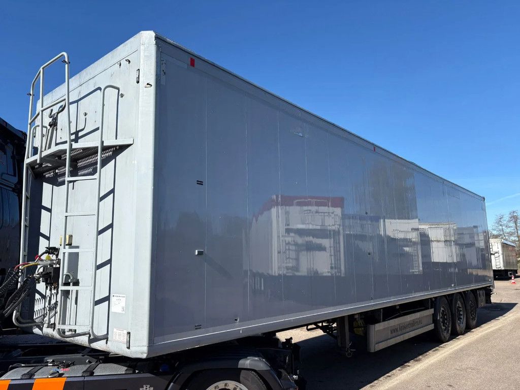 Kraker CF200 CF 200 92m3 10MM Cargo Floor Alcoa APK/TUV 11-2026