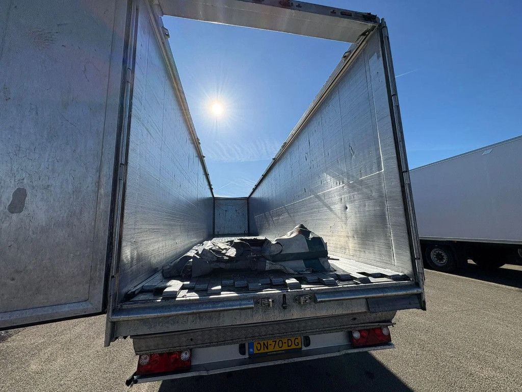 Kraker CF200 CF 200 92m3 10MM Cargo Floor Alcoa APK/TUV 11-2026