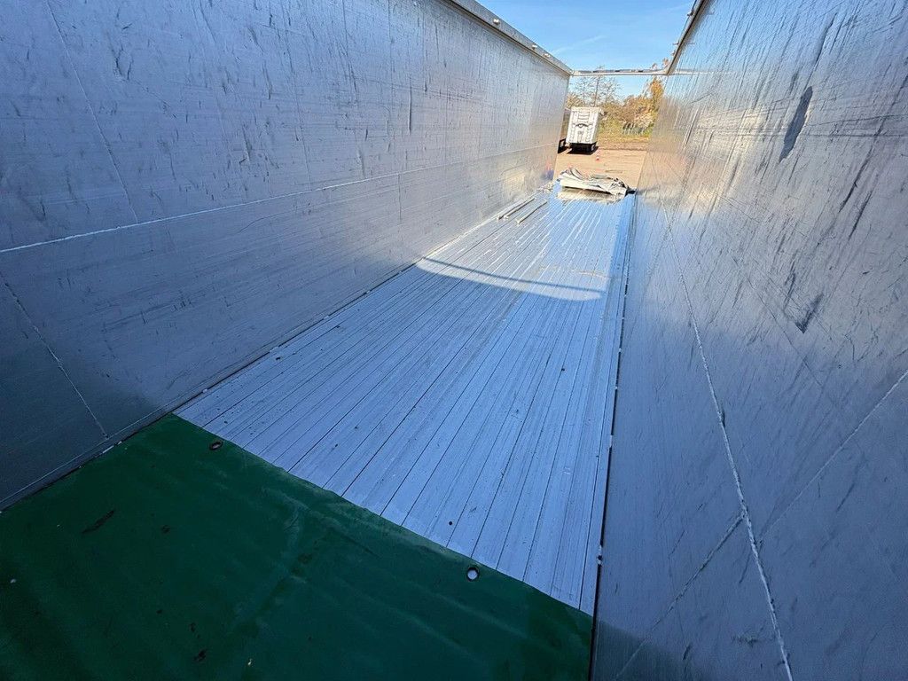 Kraker CF200 CF 200 92m3 10MM Cargo Floor Alcoa APK/TUV 11-2026