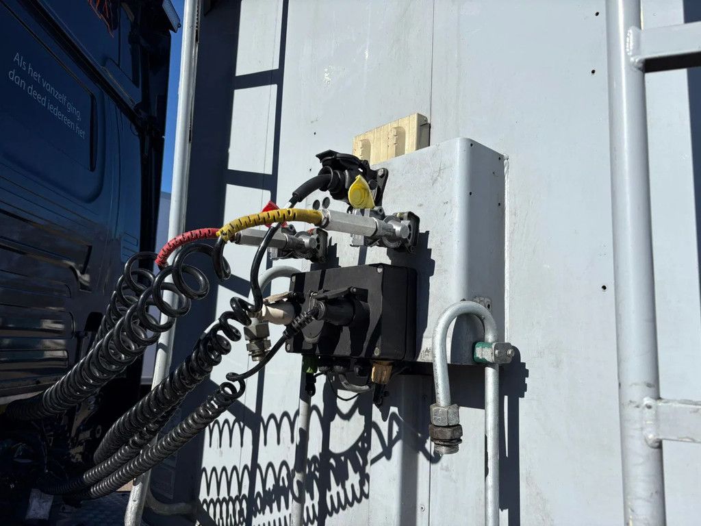 Kraker CF200 CF 200 92m3 10MM Cargo Floor Alcoa APK/TUV 11-2026