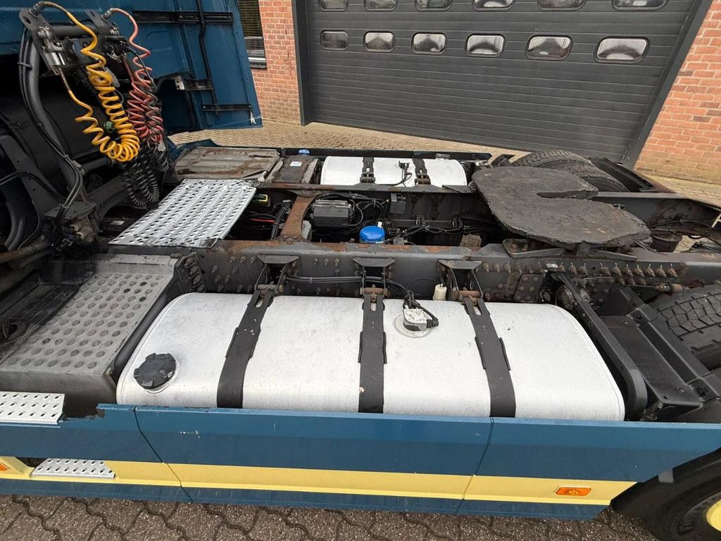 Volvo FH 460 4X2 Globetrotter XL 2x tank NL Truck VEB+ NL Truck APK/TUV 11-10-2026