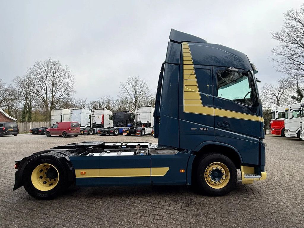 Volvo FH 460 4X2 Globetrotter XL 2x tank NL Truck VEB+ NL Truck APK/TUV 11-10-2026