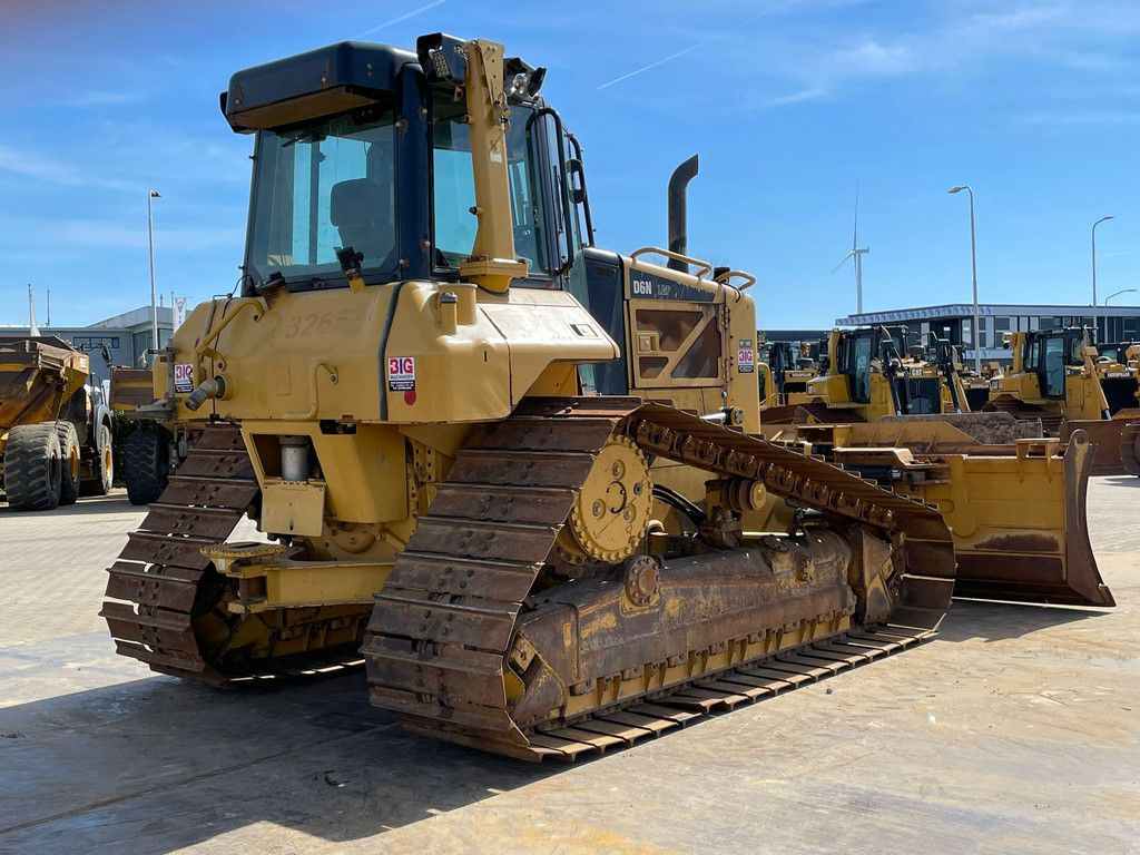 Caterpillar D6N LGP