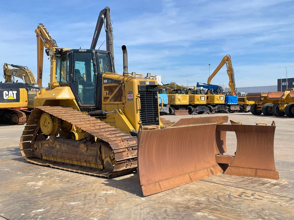 Caterpillar D6N LGP