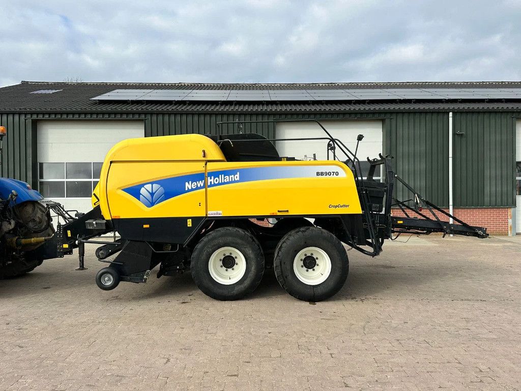 New Holland BB9070 CropCutter
