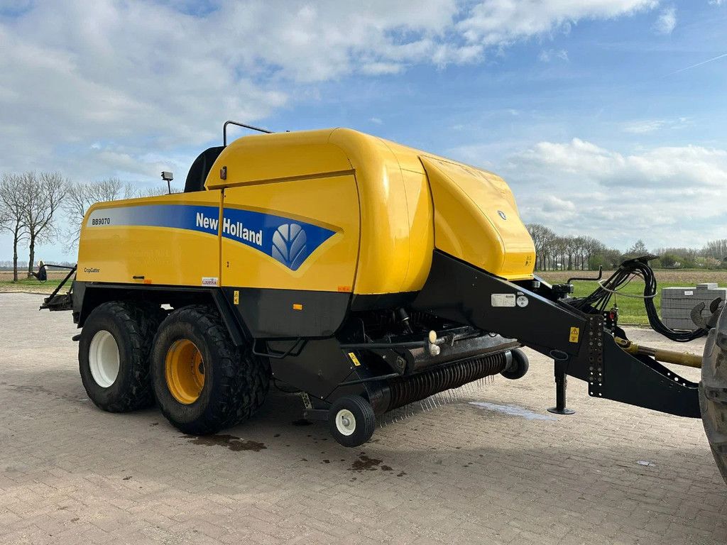 New Holland BB9070 CropCutter
