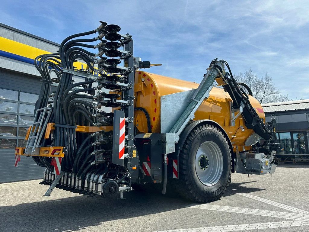 Veenhuis Premium Quad Shift 15.800 met Fullject 9m bemester