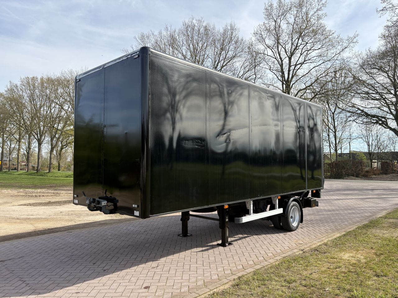 Be oplegger 7 ton Kuiper met laadklep 1000kg