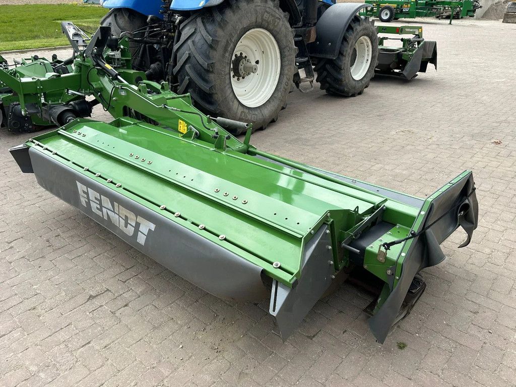Fendt maaicombinatie Slicer 310 FZKC en Slicer 991 TLKC