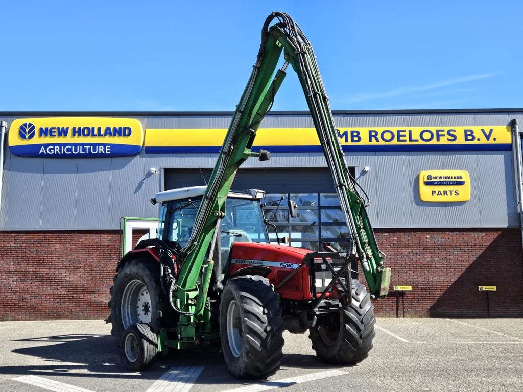 Massey Ferguson 6290 met Herder Maaiarm Dyna 6