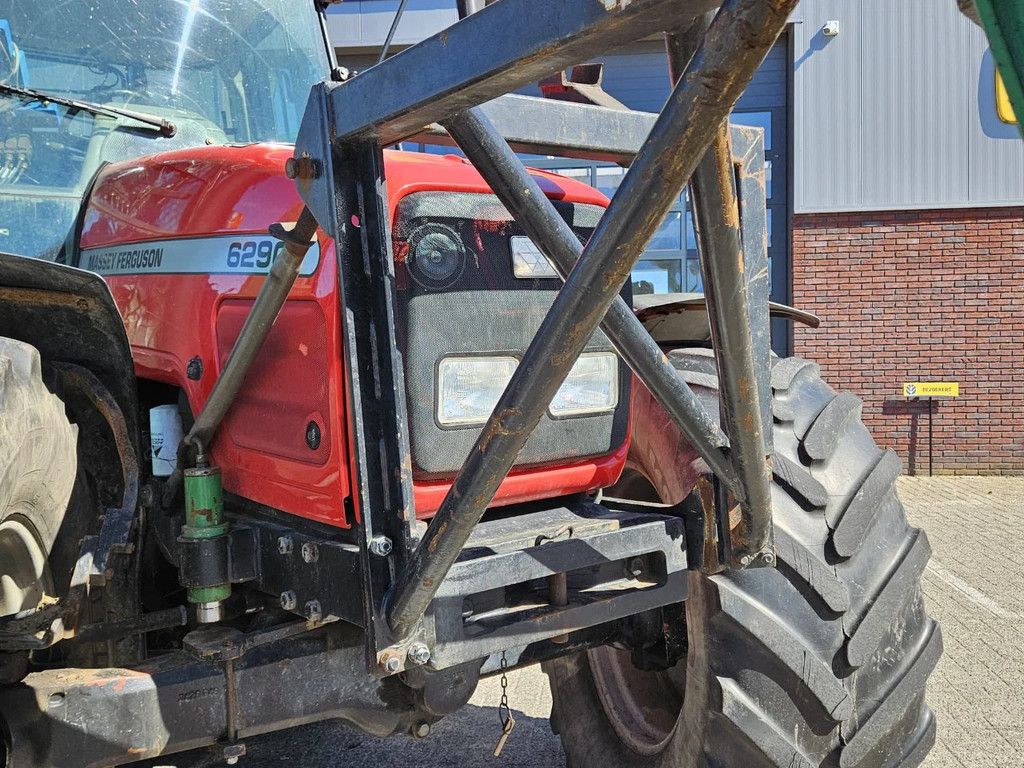 Massey Ferguson 6290 met Herder Maaiarm Dyna 6