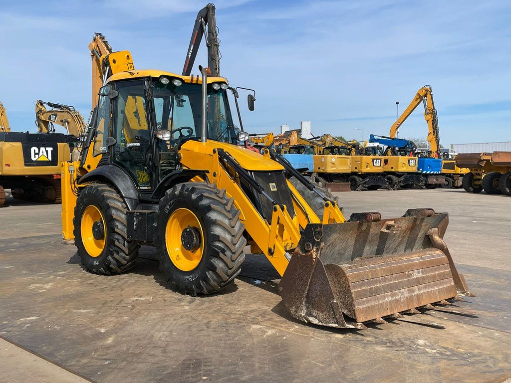 JCB 4CX