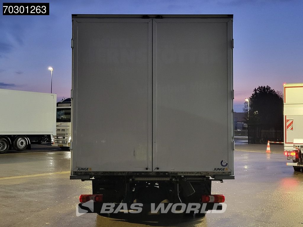 Mercedes Atego 816 4X2 8tonner Manual gearbox Cruisecontrol FCW Euro 6