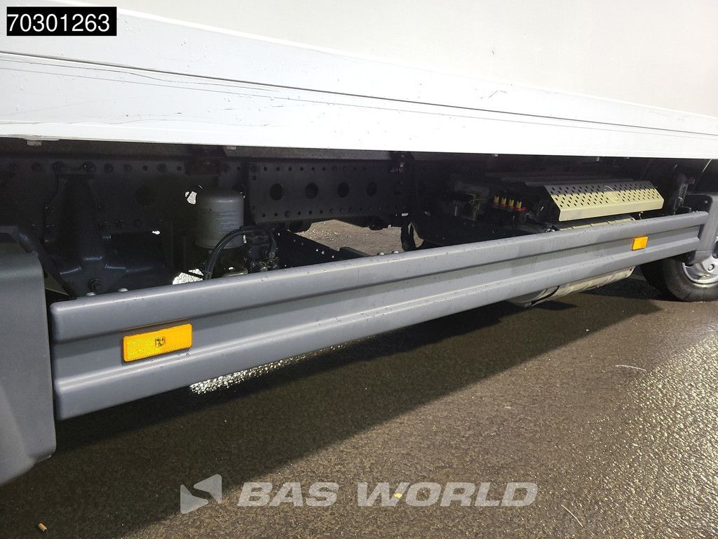 Mercedes Atego 816 4X2 8tonner Manual gearbox Cruisecontrol FCW Euro 6