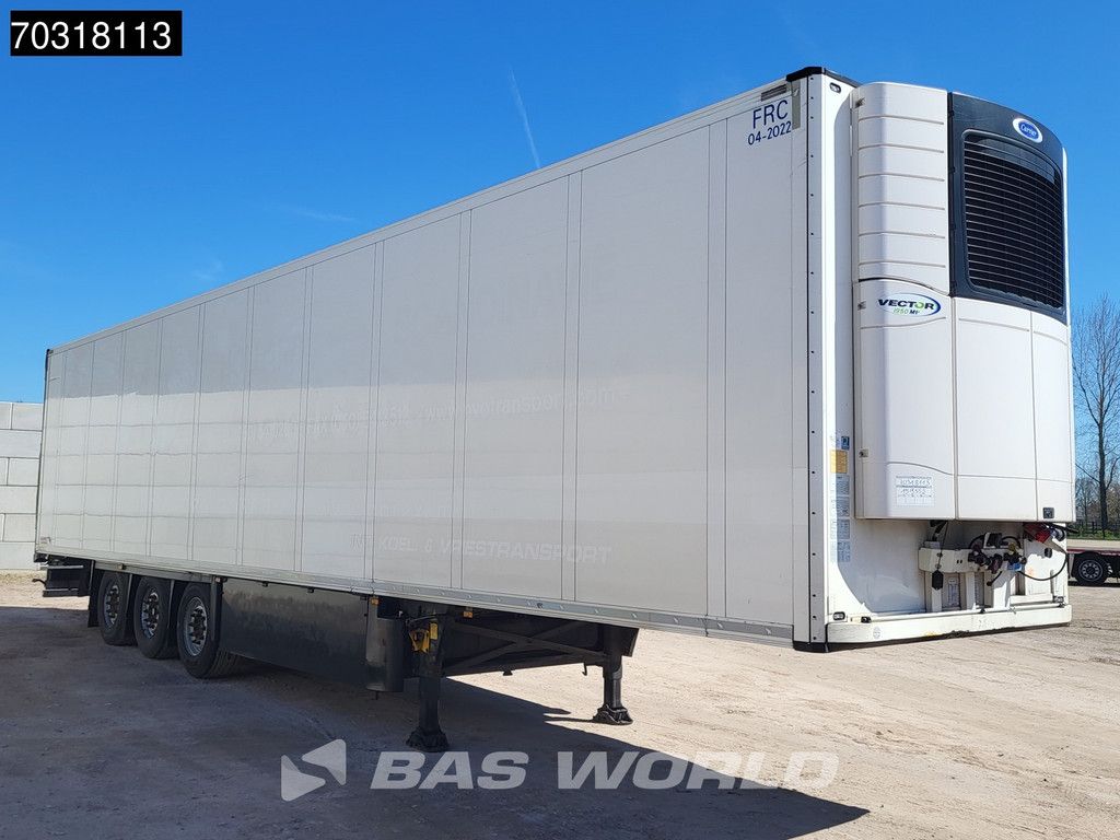 Schmitz SCB*S3B Bi-temp Lift Axle 250x270cm