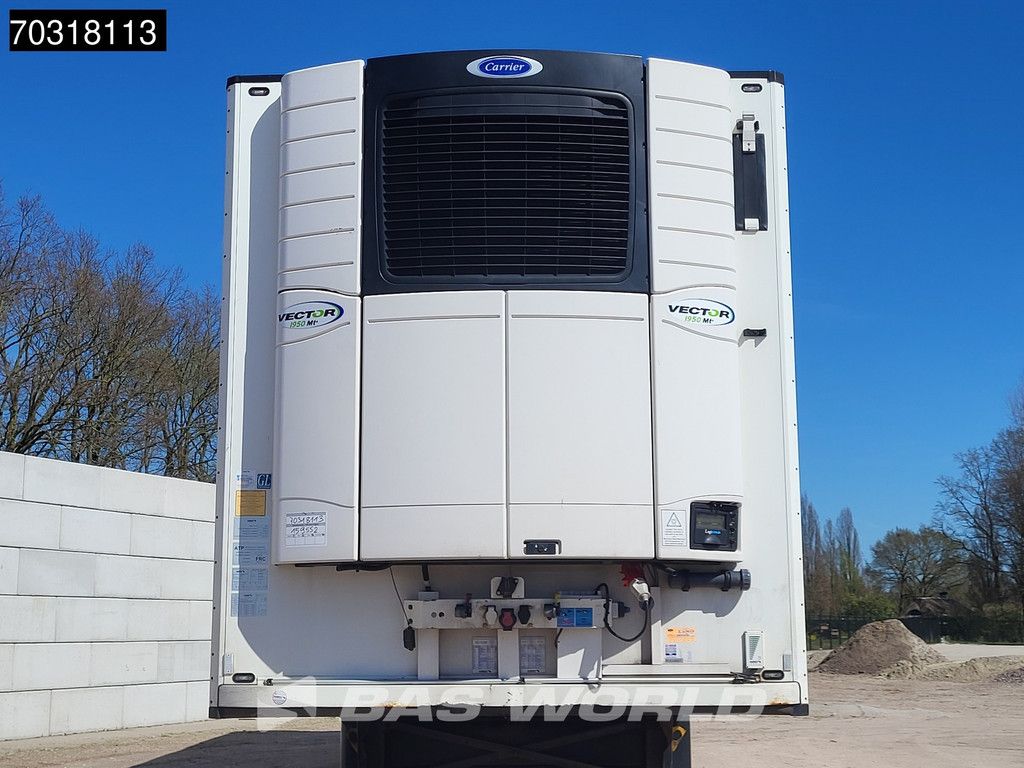 Schmitz SCB*S3B Bi-temp Lift Axle 250x270cm