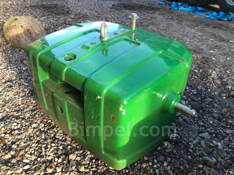 John Deere 900 KG GRATIS LEVERING