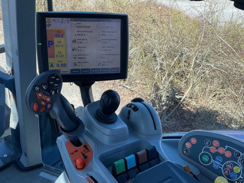 New Holland T 7.315 HD AC