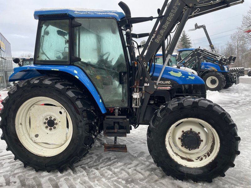New Holland TS100