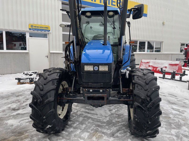 New Holland TS100
