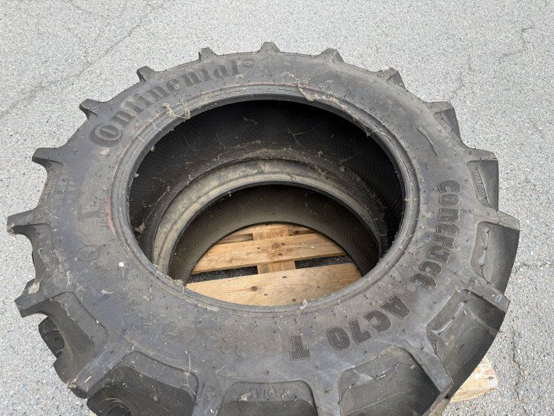 Continental 320/70 R24