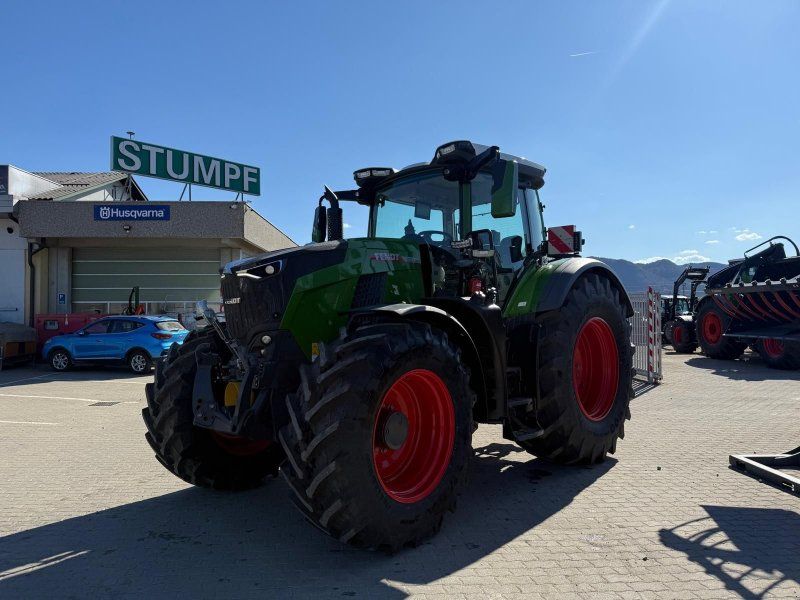 Fendt 832 Vario Gen5 Profi+