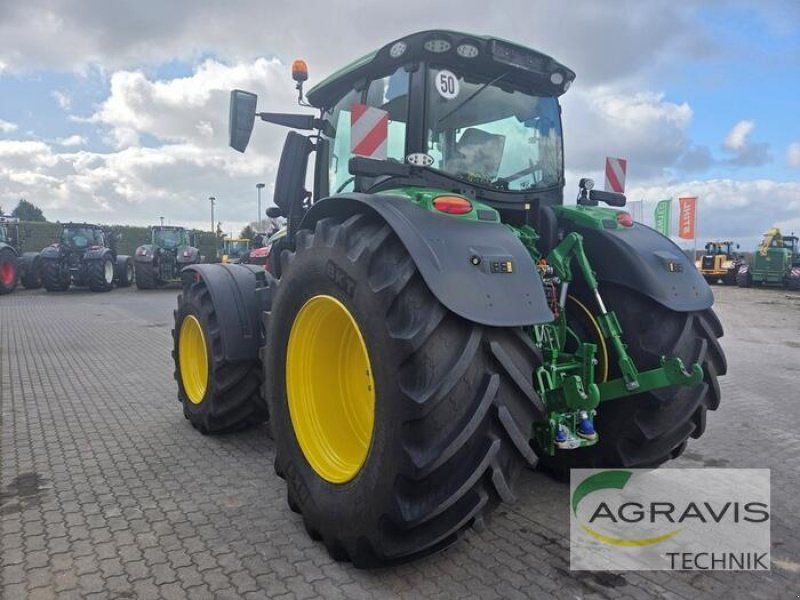 John Deere 6R 250