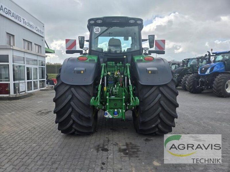 John Deere 6R 250