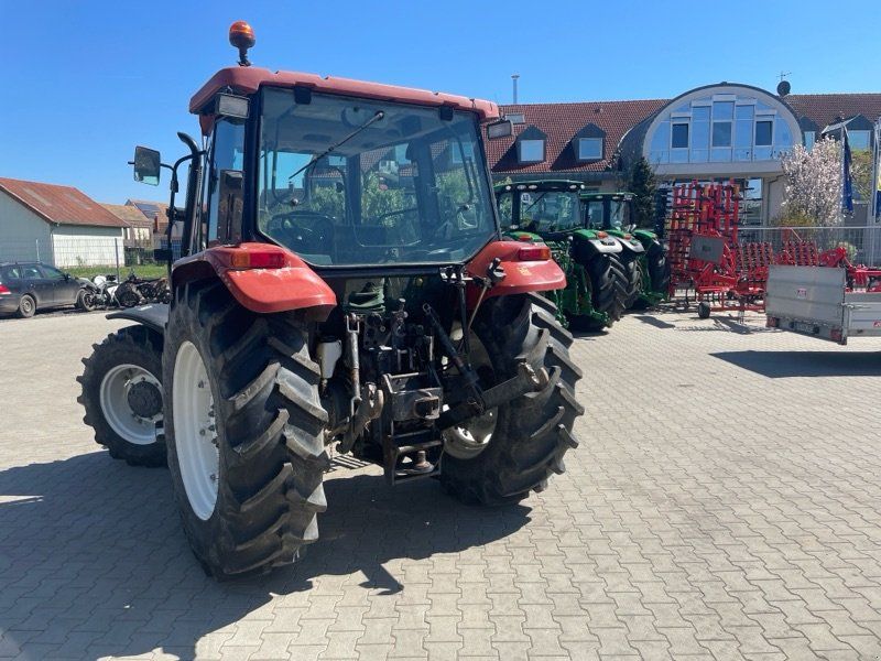 New Holland TL80
