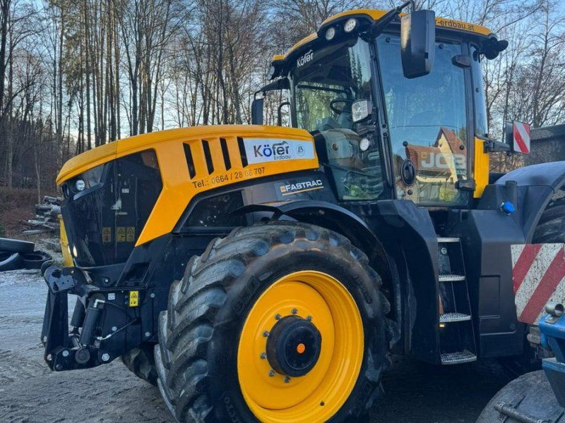 JCB 8330