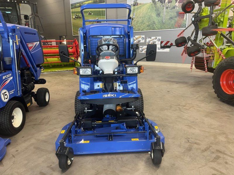 Iseki SF 551