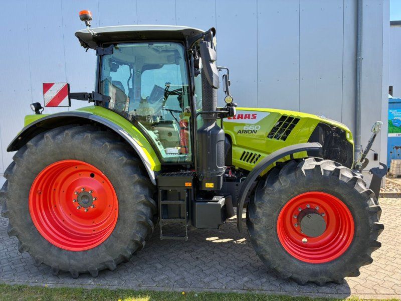 Claas Arion 660 CMATIC