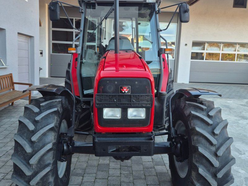 Massey Ferguson 4245
