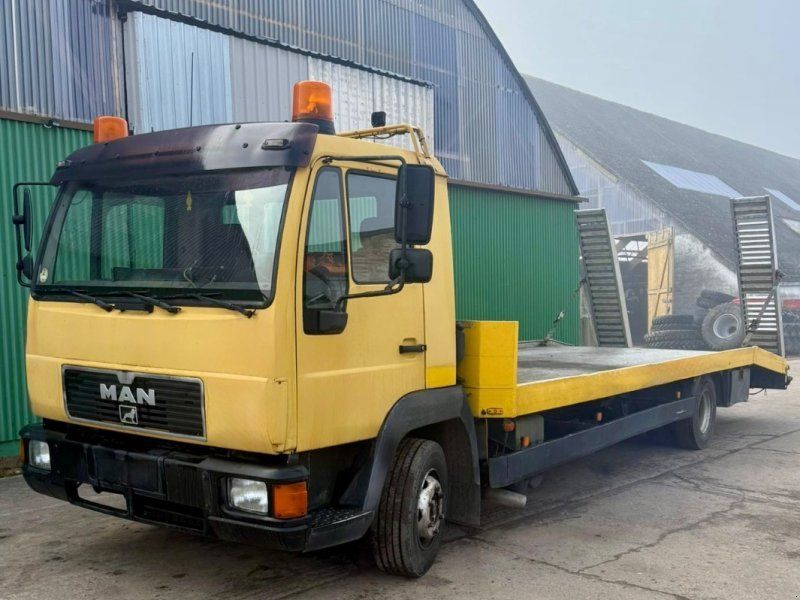 MAN L2000 Plateau mit Seilwinde