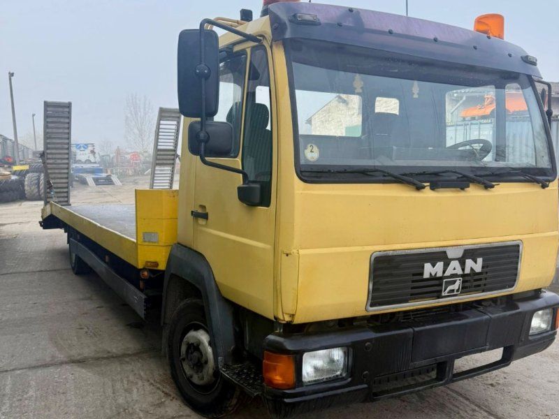 MAN L2000 Plateau mit Seilwinde