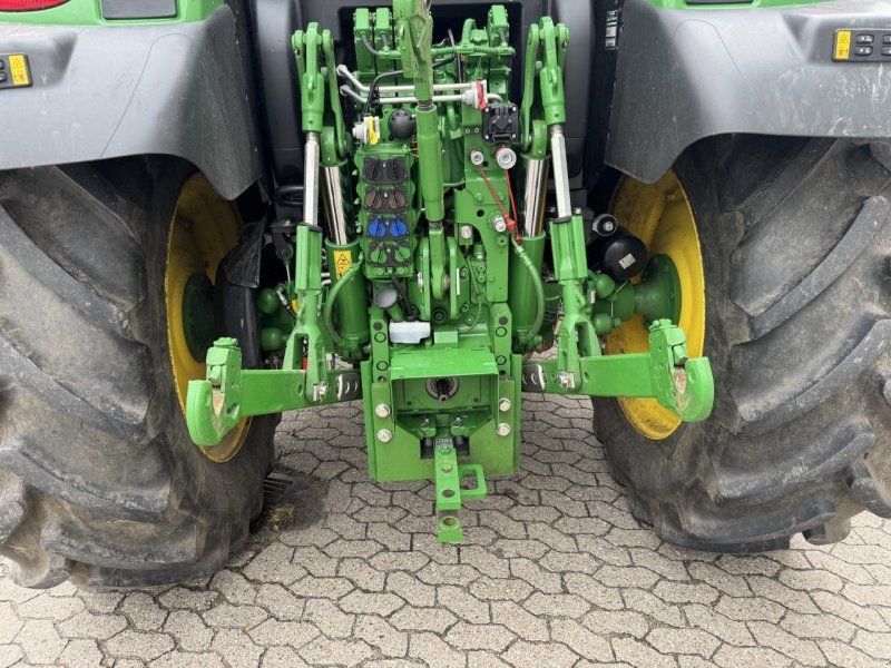 John Deere 6R 150