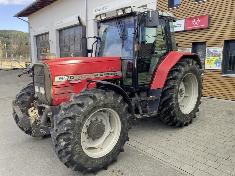 Massey Ferguson 6170 DYNASHIFT