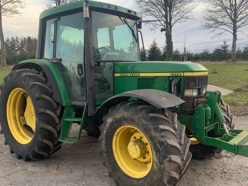 John Deere 6310