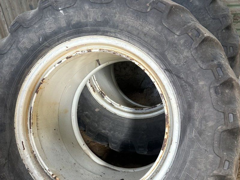 Firestone 18.4r38+480/65r28 tvillinghjul