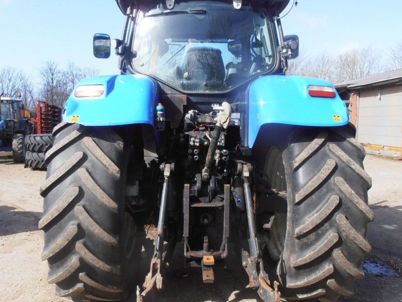 New Holland T7050 AUTO COMMAND