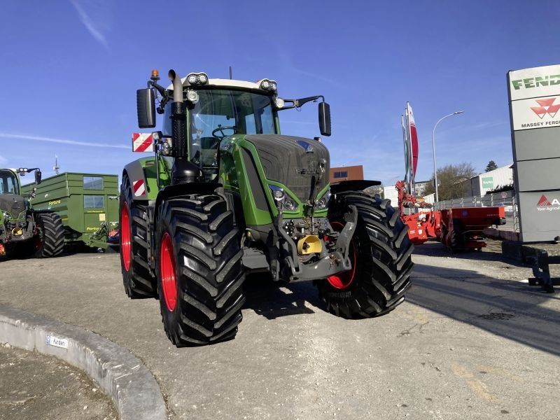 Fendt 828 VARIO S4 PROFI PLUS